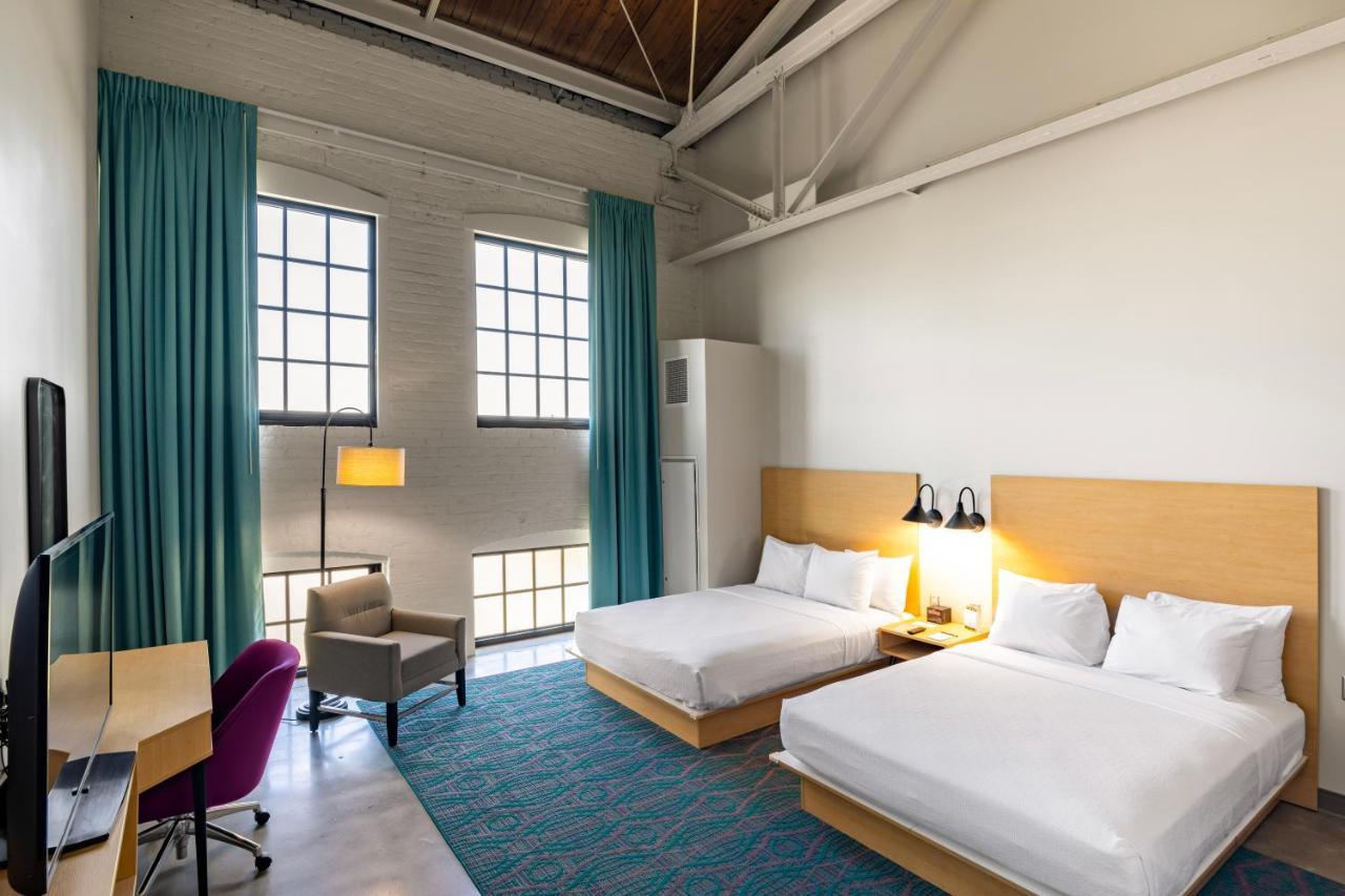 The Warehouse Hotel At Champion Mill Hamilton Eksteriør billede