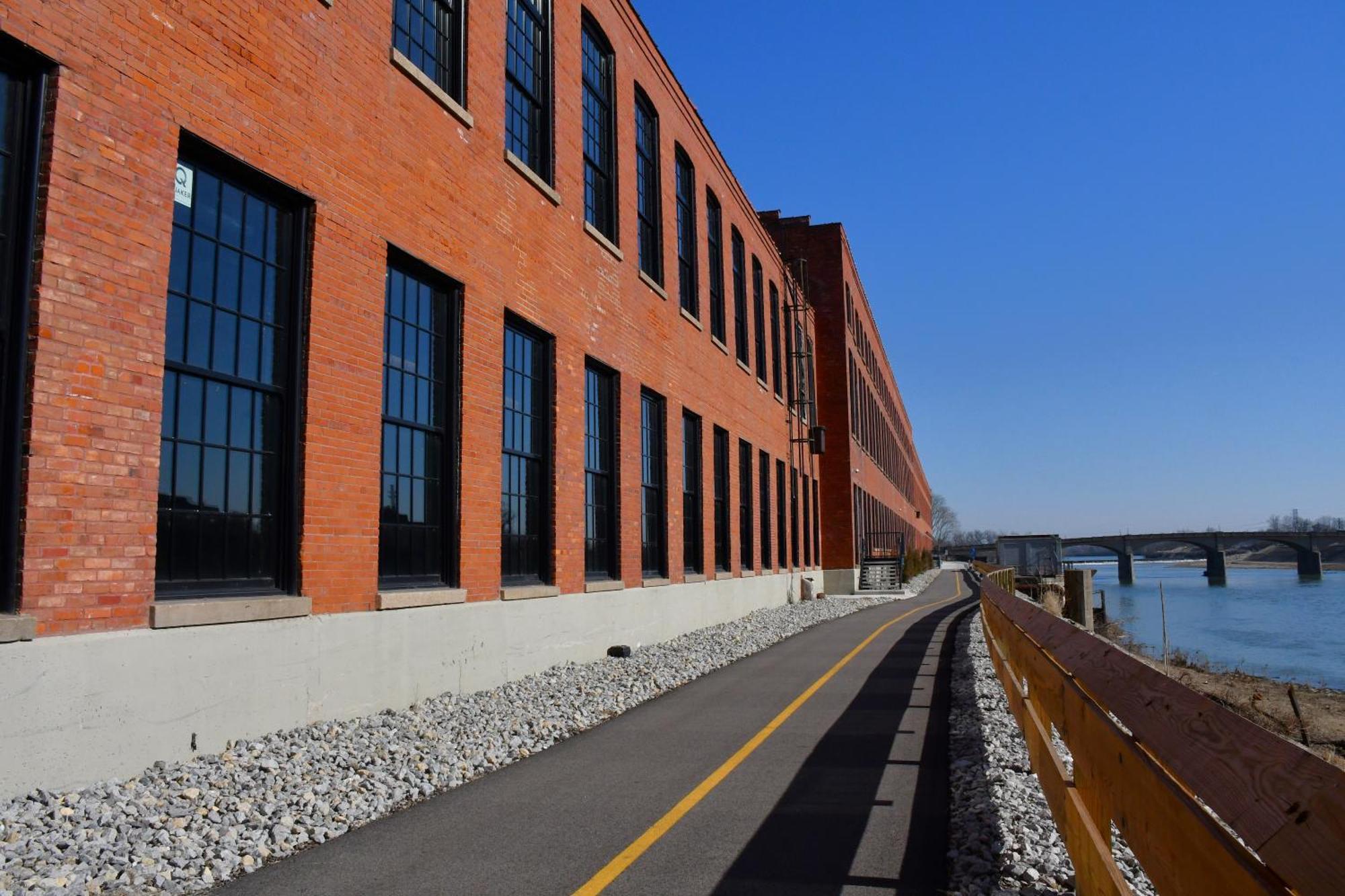 The Warehouse Hotel At Champion Mill Hamilton Eksteriør billede